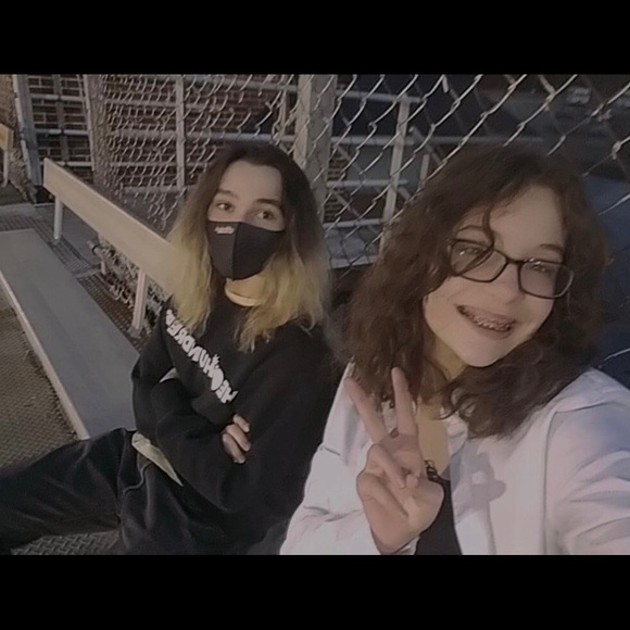 Meet your Posher, Eddie - Picture 2 of 15